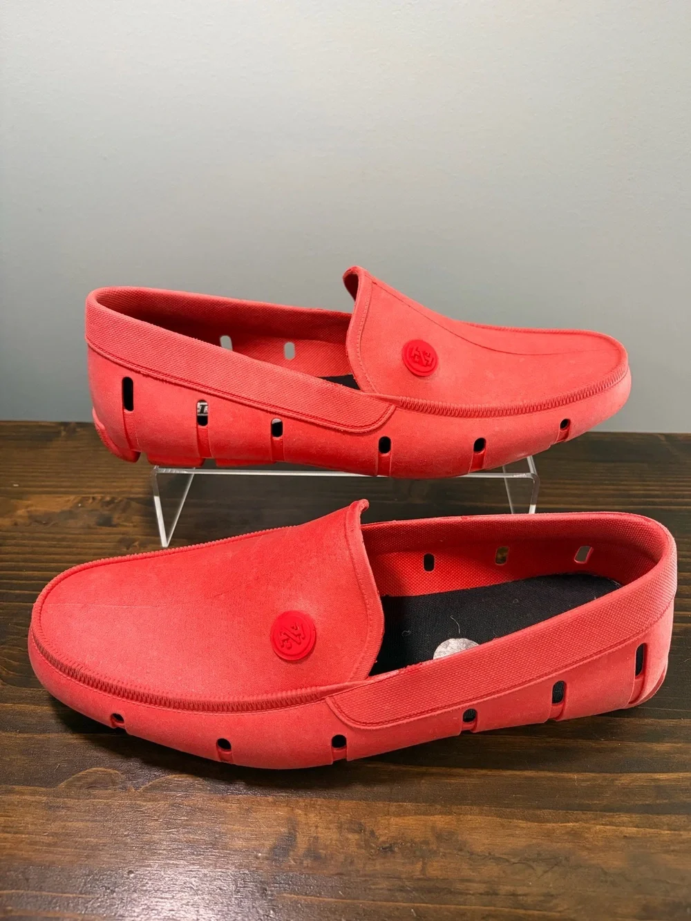 Izod Men’s Aqua Boat Shoes Red Slip-On Shoe (Size 8 USA, 39 BRA)
